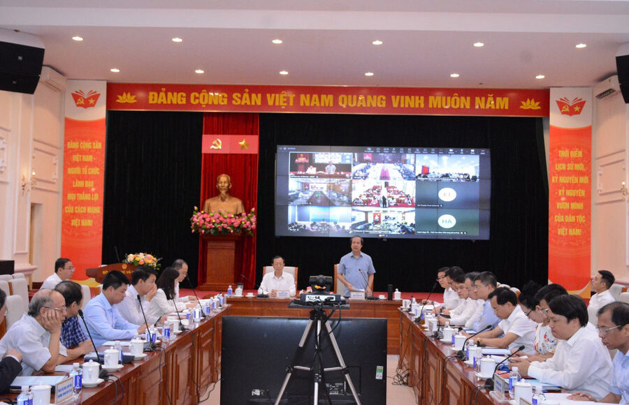 Chương trình GDPT 2018 Tổng kết chu trình đầu tiên và định hướng đổi mới giáo dục Việt Nam