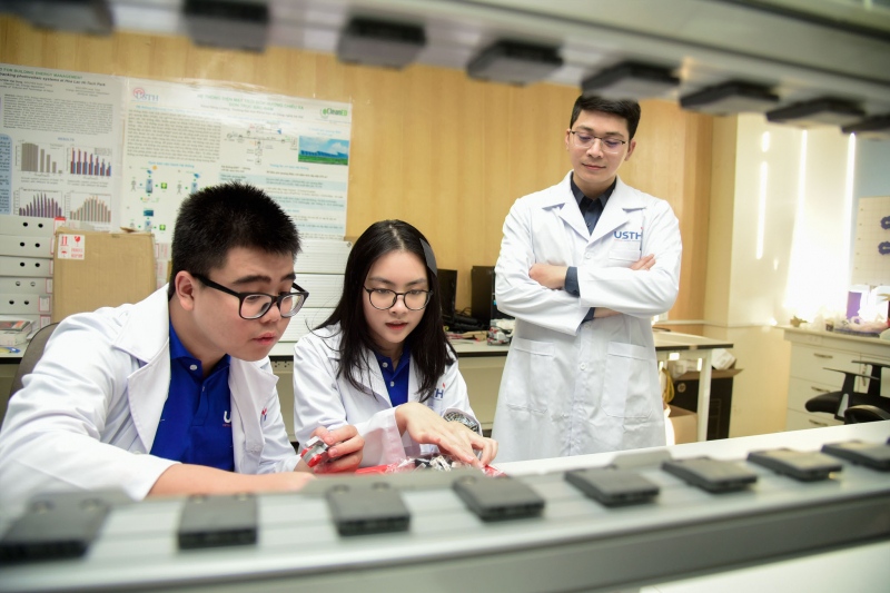 Tái cấu trúc trường đại học công lập – Bước đi chiến lược trong đổi mới giáo dục Việt Nam