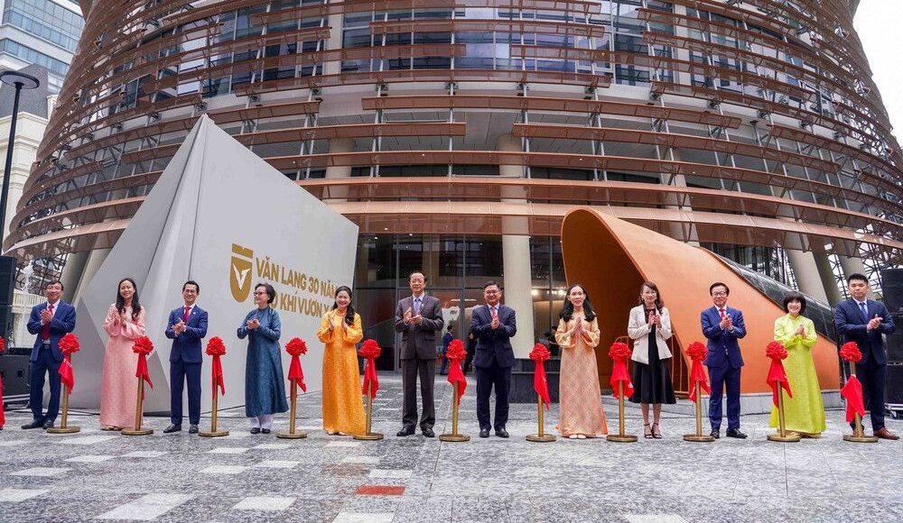 Trường Đại học Văn Lang kỷ niệm 30 năm thành lập: Dấu ấn phát triển và hội nhập