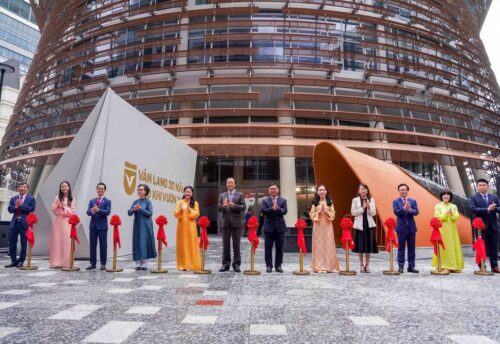 Trường Đại học Văn Lang kỷ niệm 30 năm thành lập: Dấu ấn phát triển và hội nhập