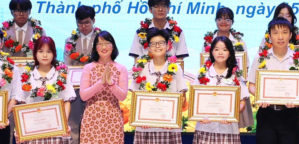 Vinh danh học sinh, giáo viên tiêu biểu – lan tỏa giá trị tốt đẹp trong trường học