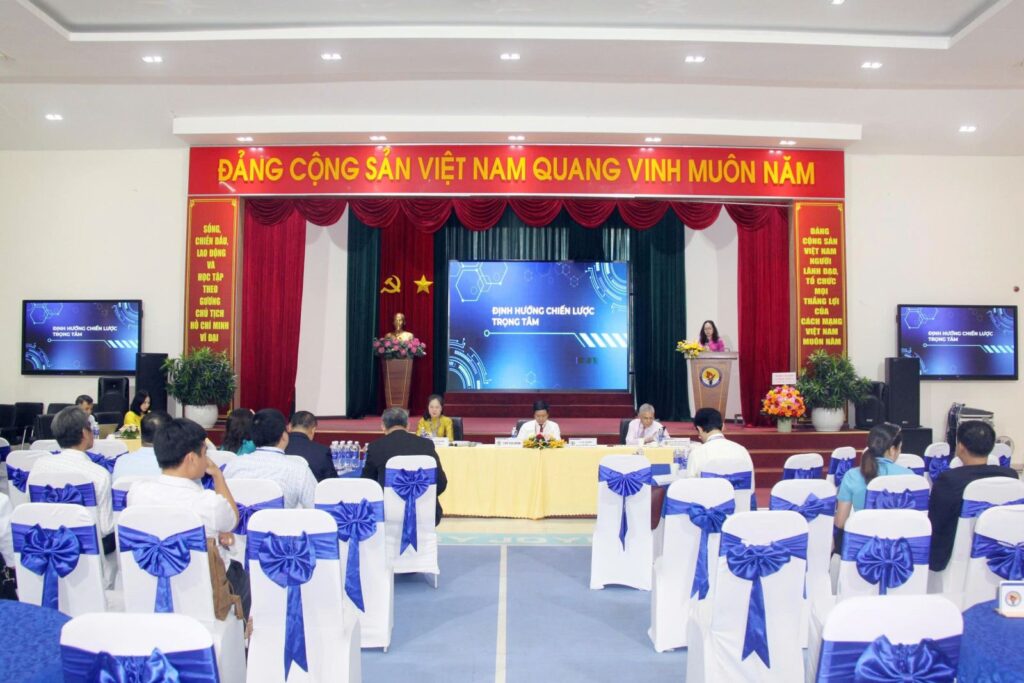 Hội thảo khoa học 2025: Phát triển nguồn nhân lực giáo dục trong thời kỳ chuyển đổi số