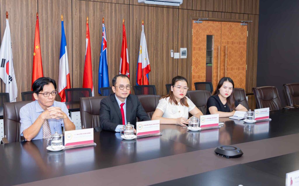 Liên hiệp Phát triển Kinh tế và Giáo dục (UEED) hợp tác tuyển sinh với Đại học Công nghệ Đồng Nai (DNTU) các hệ đào tạo