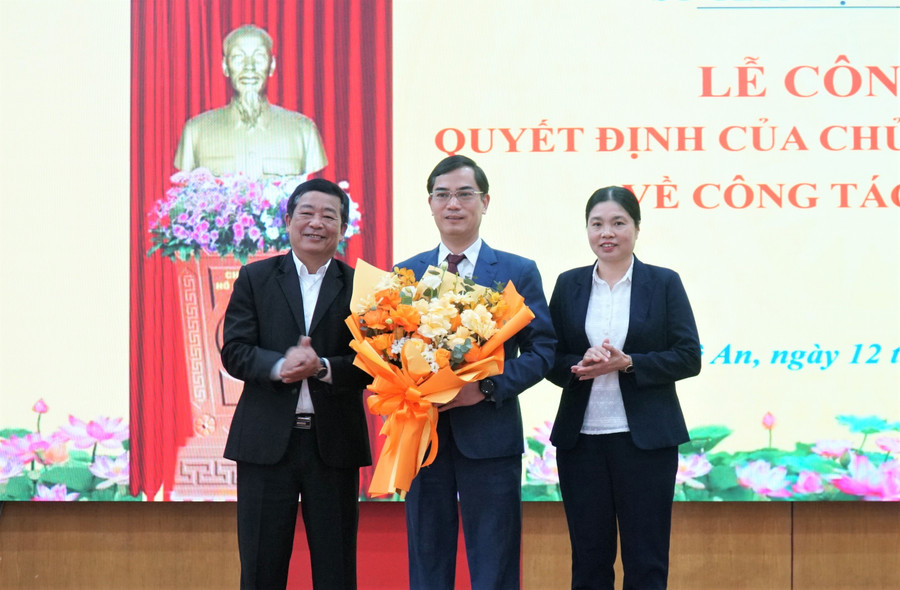 Nguyễn Văn Khoa làm Giám đốc Sở GD&ĐT Nghệ An